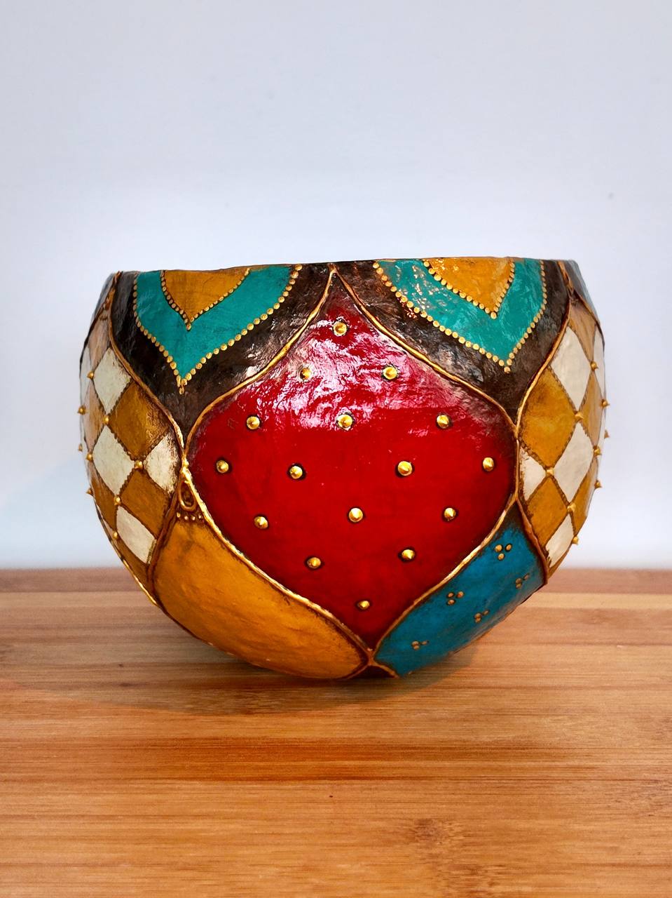 Arena in Bowls - Medium Bowl