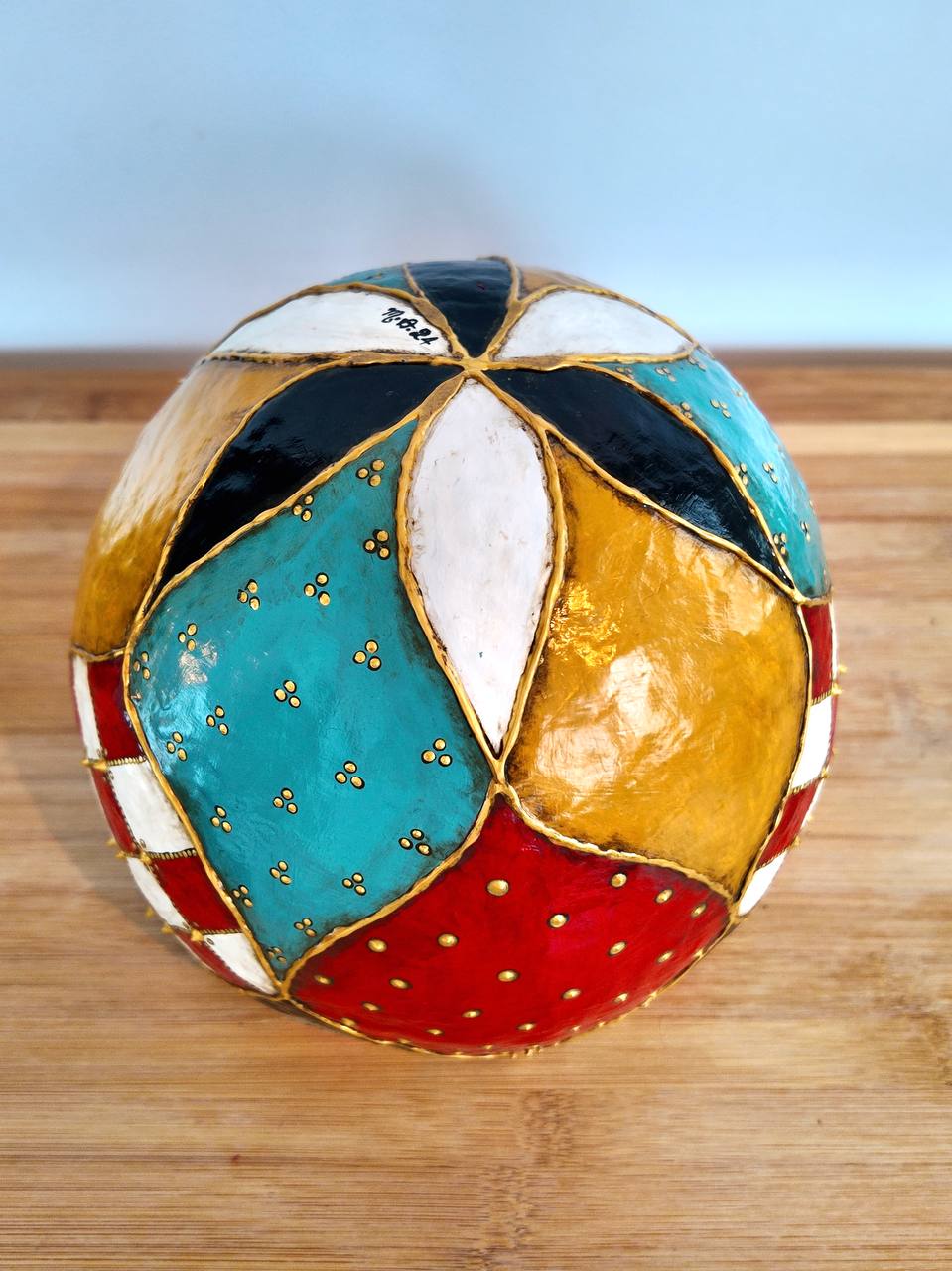 Arena in Bowls - Large Bowl