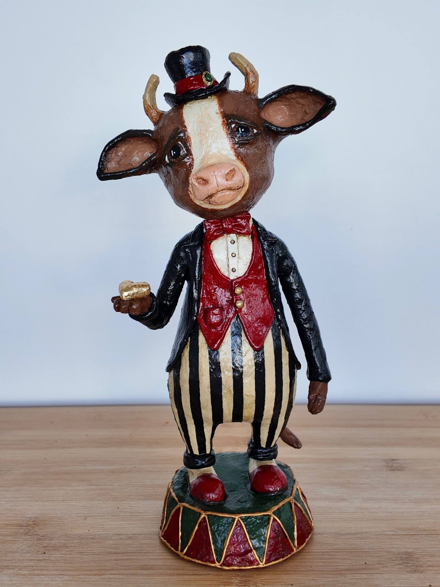 The Keeper of the Circus Heart “Echoes of the Old Circus”